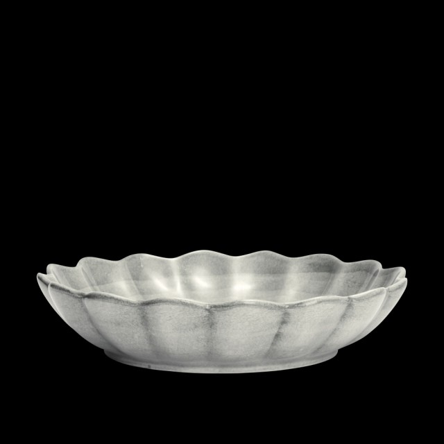 Grå