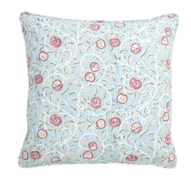 Chamois Cushion - Apple - Turquoise - 50x50cm 3830 u/innmat